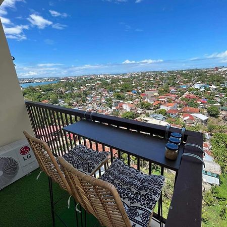 Minimalist Studio Apartment Lapu-Lapu City Exterior photo